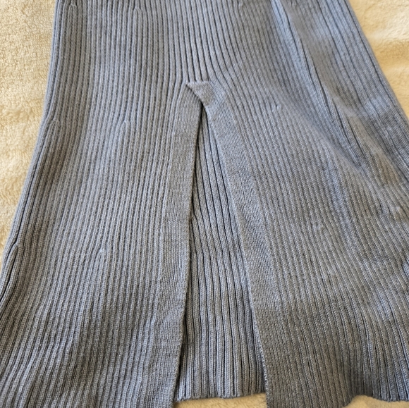 Abercrombie & Fitch Blue Ribbed Wide Leg knit pants - Picture 2 of 6